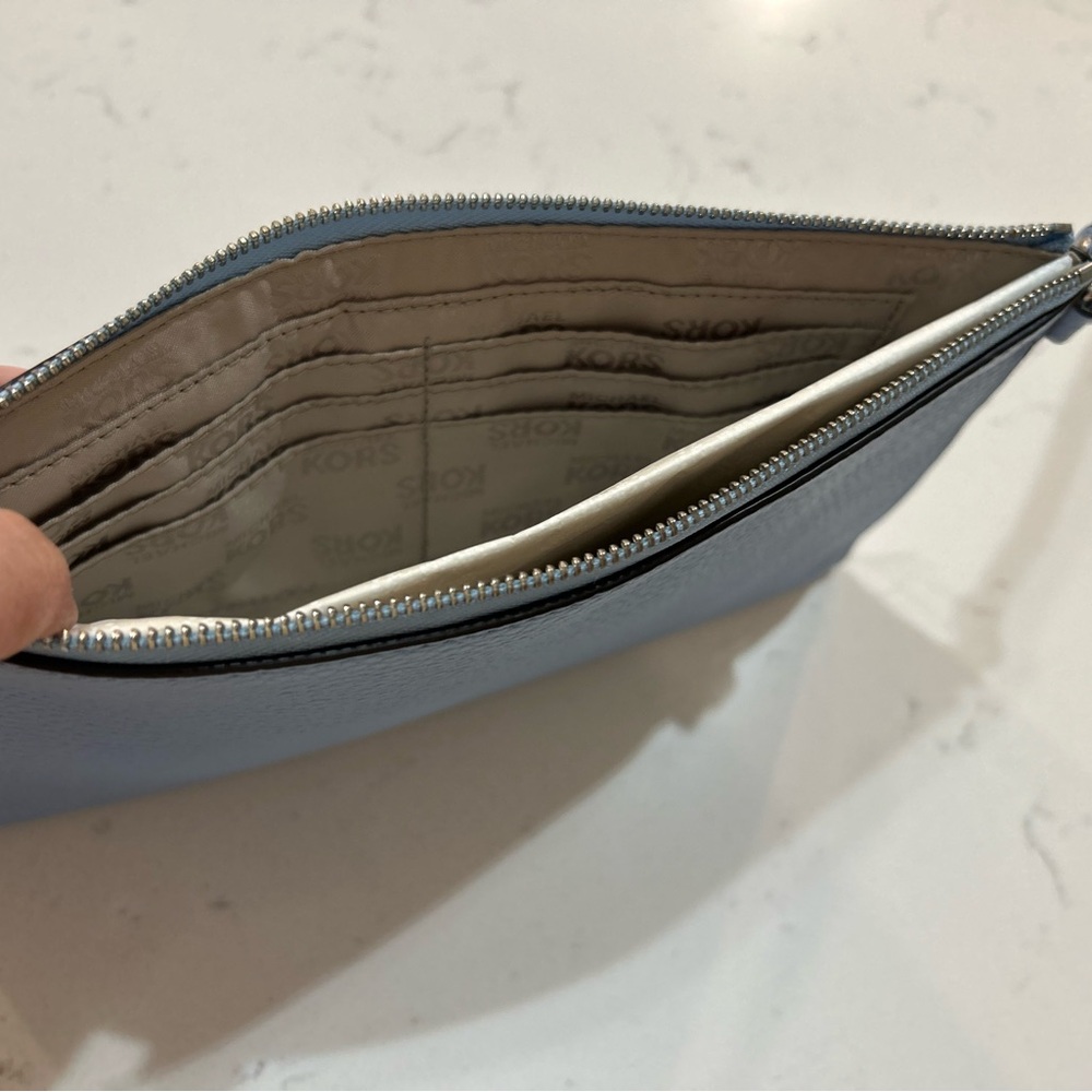 Michael by Michael Kors Clutch - Picture 4 of 6